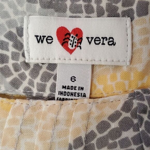 Anthropologie We Love Vera pretty slip over top - Picture 6 of 7